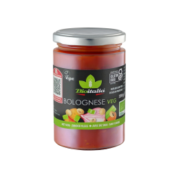 Bolognese-style sauce with soy