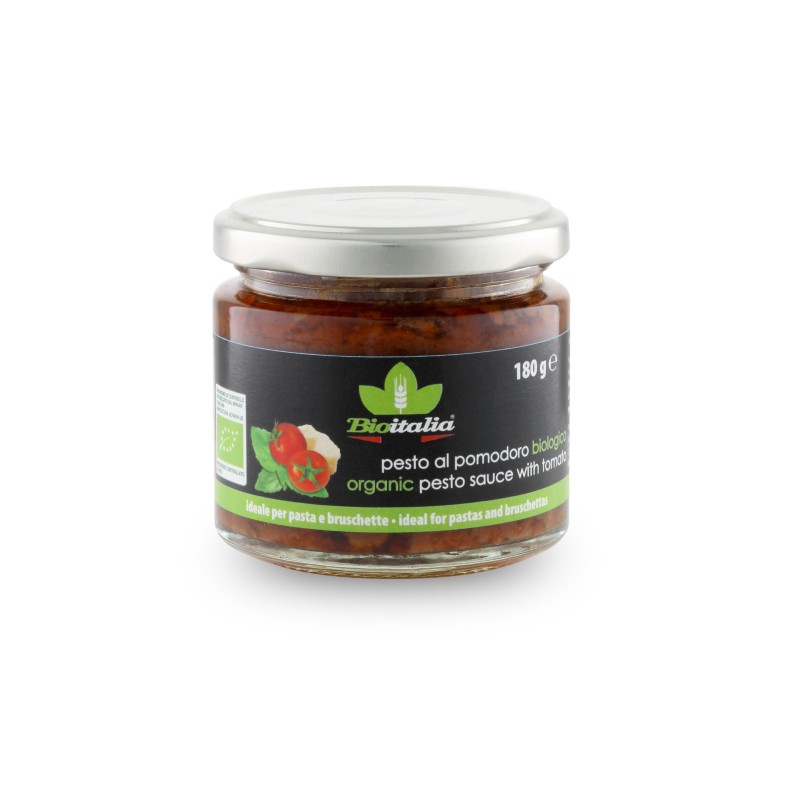 Pesto sauce with tomato