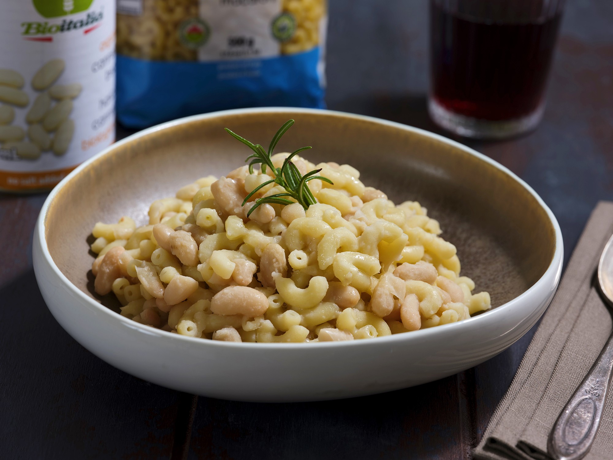 Pasta with cannellini beans